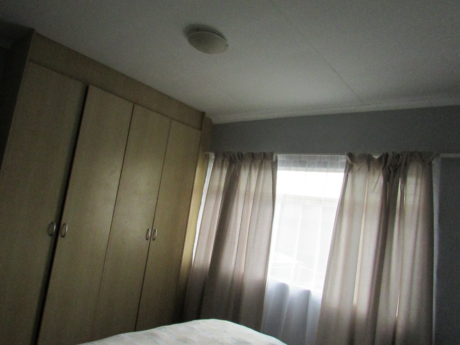 2 Bedroom Property for Sale in Pellissier Free State